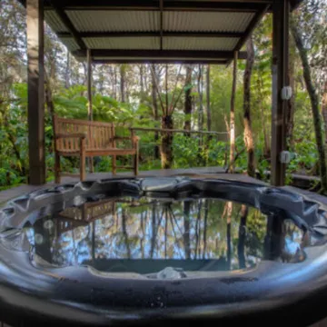 Volcano Mist Cottage