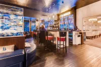 Sitzmark Vail - bar