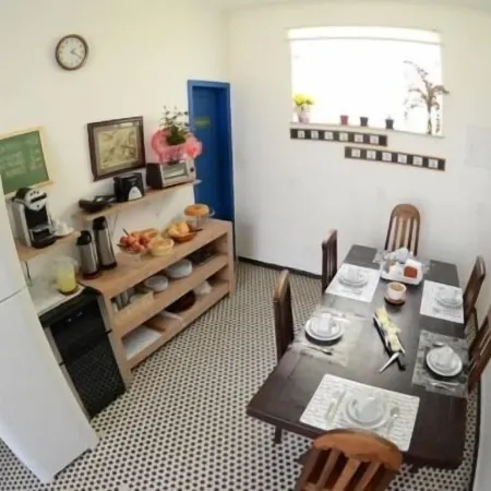 Brasileranza Hostel
