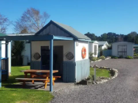 BIG4 Strahan Holiday Retreat Hotels in Strahan