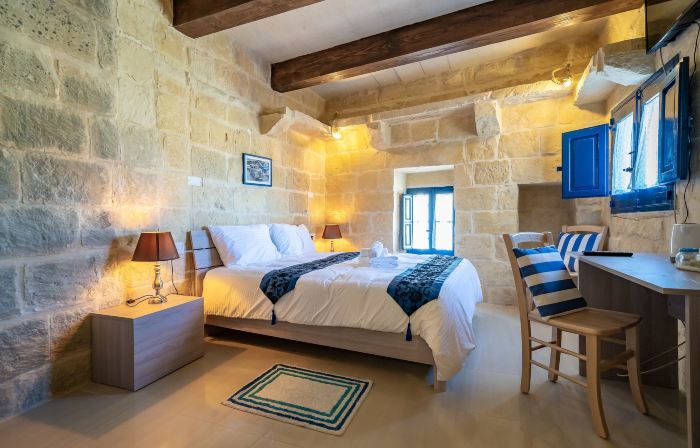 Ta' Pinu Bed & Breakfast