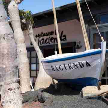 Sands Beach Active Resort Hotel Exterior