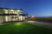 Oyster Box Guesthouse