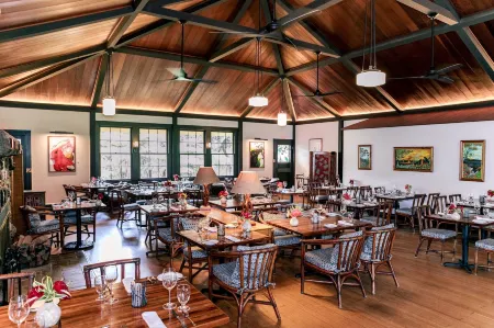 Kilauea Lodge and Restaurant