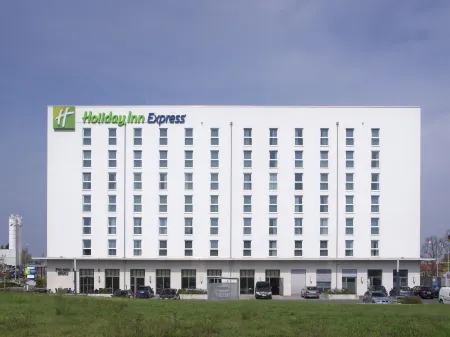 Holiday Inn Express NÜRNBERG-Schwabach Отели в г. Средняя Франкония