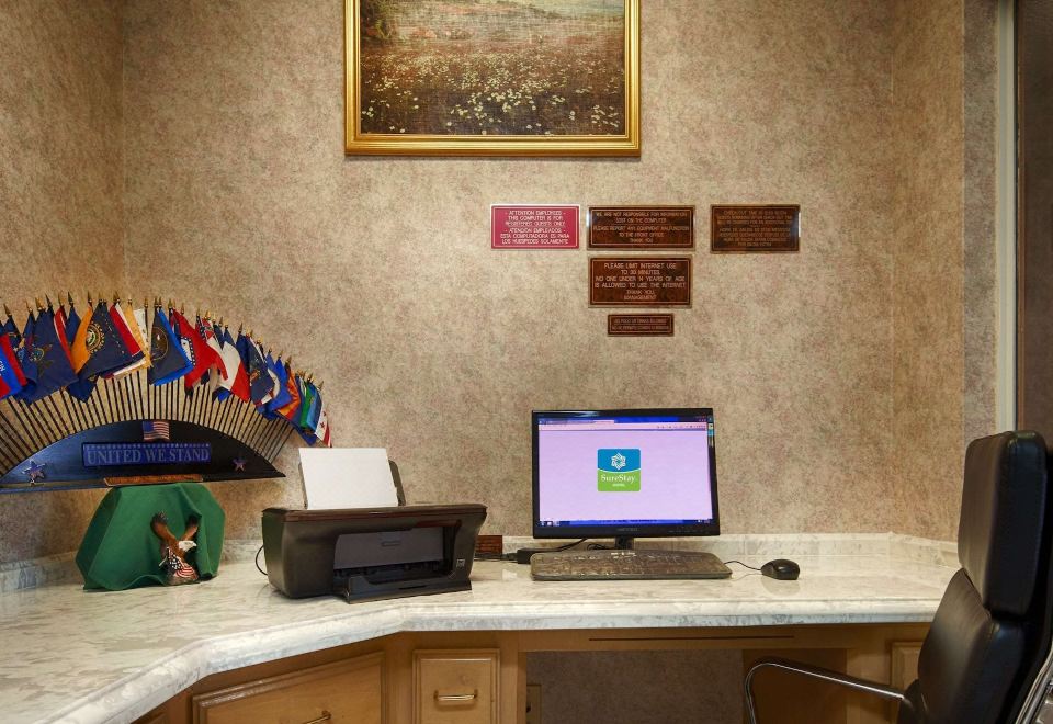 1. 슈어스테이 호텔..