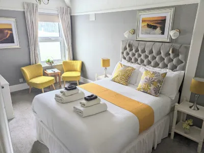 Sunnycroft Private Hotel