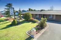 Ashleigh Court Motor Inn Hotels in Mulwala