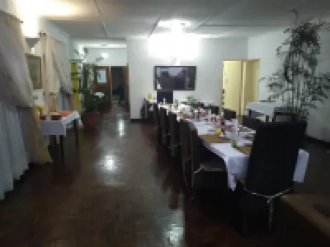 Kuku Royal Lodge