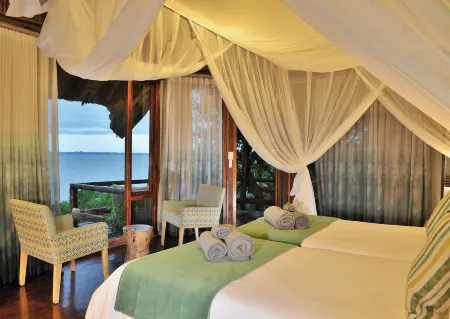 Malkoha Lake St Lucia Отели рядом с достопримечательностью «Thanda Safari - Private Game Reserve»