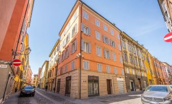 Emilia Suite Urban