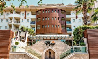 Grand Cettia Hotel