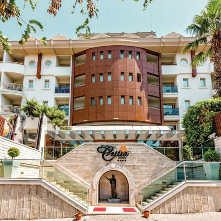 Grand Cettia Hotel