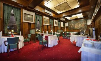 Brioni Suites