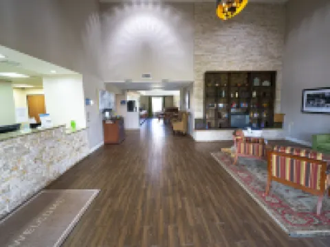 Quality Inn & Suites Monroeville South Hotel di Monroe County