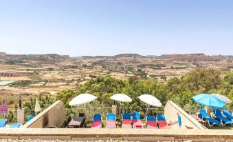 Ta Guljetta 4 Bedroom Villa with Private Pool