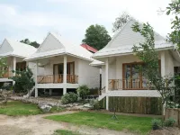 Nymph Hideout Hotels near هاد ياو