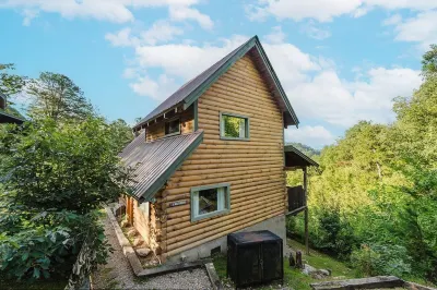RedAwning威利的避難所兩臥室小屋 Dark Island Swinging Bridge附近的飯店