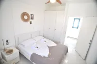 Zennova 64 Casa Elias