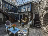 X.O Art House Hotels in Cuscon maakunta