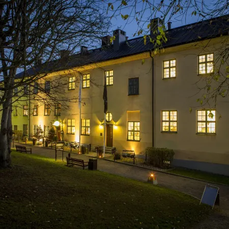 Långholmen Hotell Отели рядом с достопримечательностью «Кунгсхольмен»