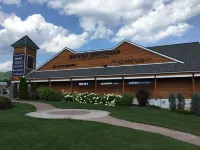 The Queensbury Hotel Hotels in Argyle