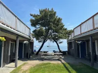 Vineyard Harbor Motel - Private Beach Hotels in Tisbury