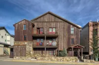 Ore Station 2 by AvantStay Modern Oasis in the Heart of Telluride w Hot Tub