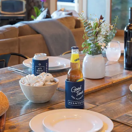 Golden Summit by AvantStay Stunning Secluded Cabin w Access to Tahoe Donner