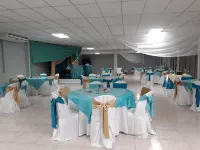 Mi Tierra Các khách sạn ở Bajura