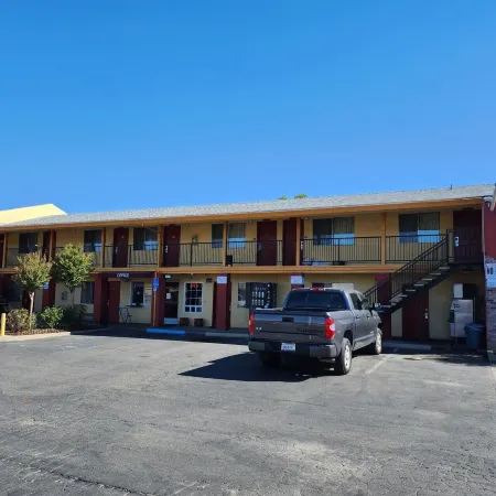 Vince's Motel Inc.