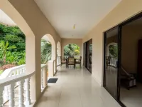 Ocean Vista Hotels in Au Cap