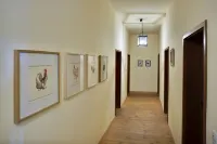 Gasthaus Und Pension "Zum Hauenden Schwein" - Parking