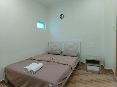 D Home
