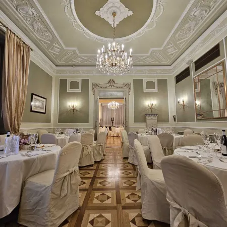 Hotel Bristol Palace