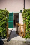 Riviera Residence - Airport Shuttle