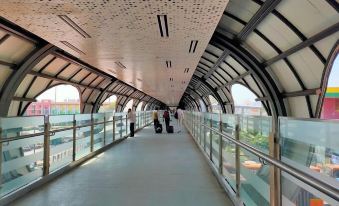 The Metrostay Delhi