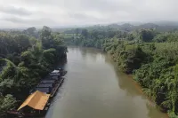Long Chuan River Kwai Hotels in Thong Pha Phum