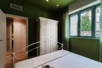 Home Three Colors - by MyHomeInComo - căn hộ