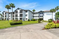 Oasis Apartment Homes Hotels near First Baptist Church Aurantia