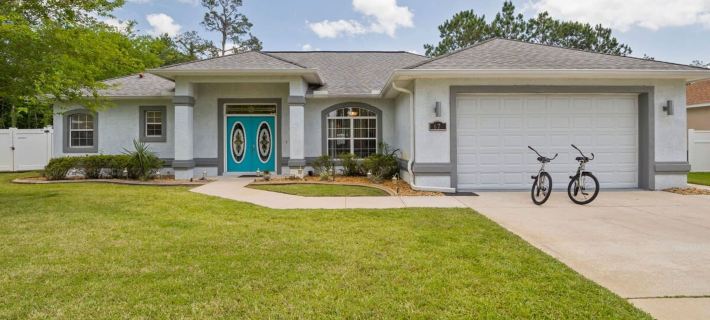 Villa Las Palmas Beautiful Fenced-in Pool Home with Spa- Sleeps 8 Ξενοδοχεία στην πόλη Flagler County