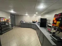 Ramada by Wyndham Tuscaloosa - فطور
