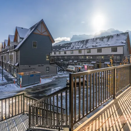 Skyline-Townhouse Combo-AC-Pool-Hot Tub