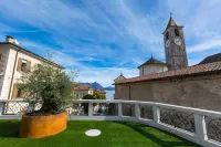Hotel Al Campanile - Luxury Suites & Apartments Hotels in Baveno