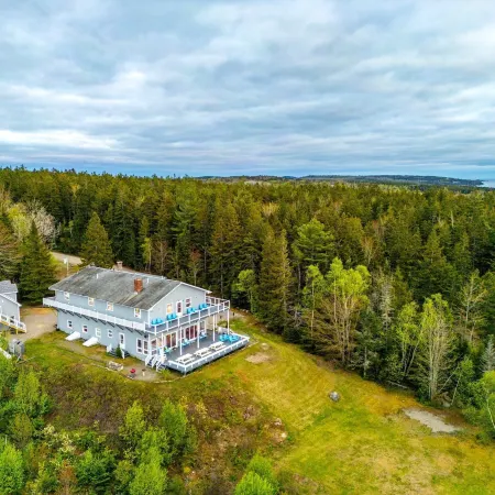 Bluff House Inn