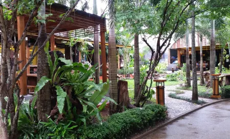 Baanplaidoi Resort
