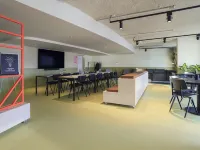 The Social Hub Porto Hotels near Rivoli Theatre