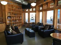 The Green Bridge Inn Hotels in Eagle County