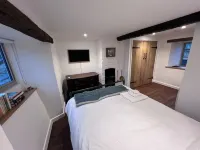 Cottage on Brook -> Castle, Walks, Shop & Cafe
