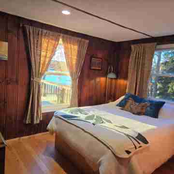 Charming 2-bedroom cabin with a stunning view Rooms